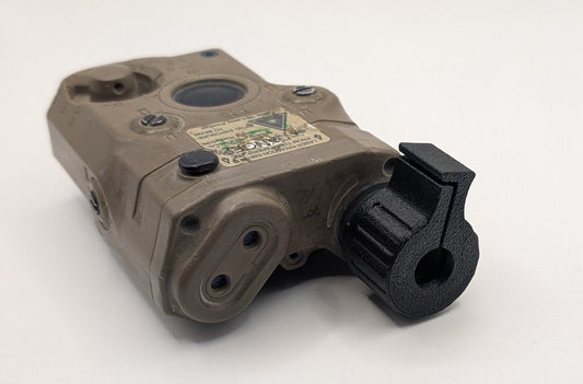 Peq 15 Illuminator Protector
